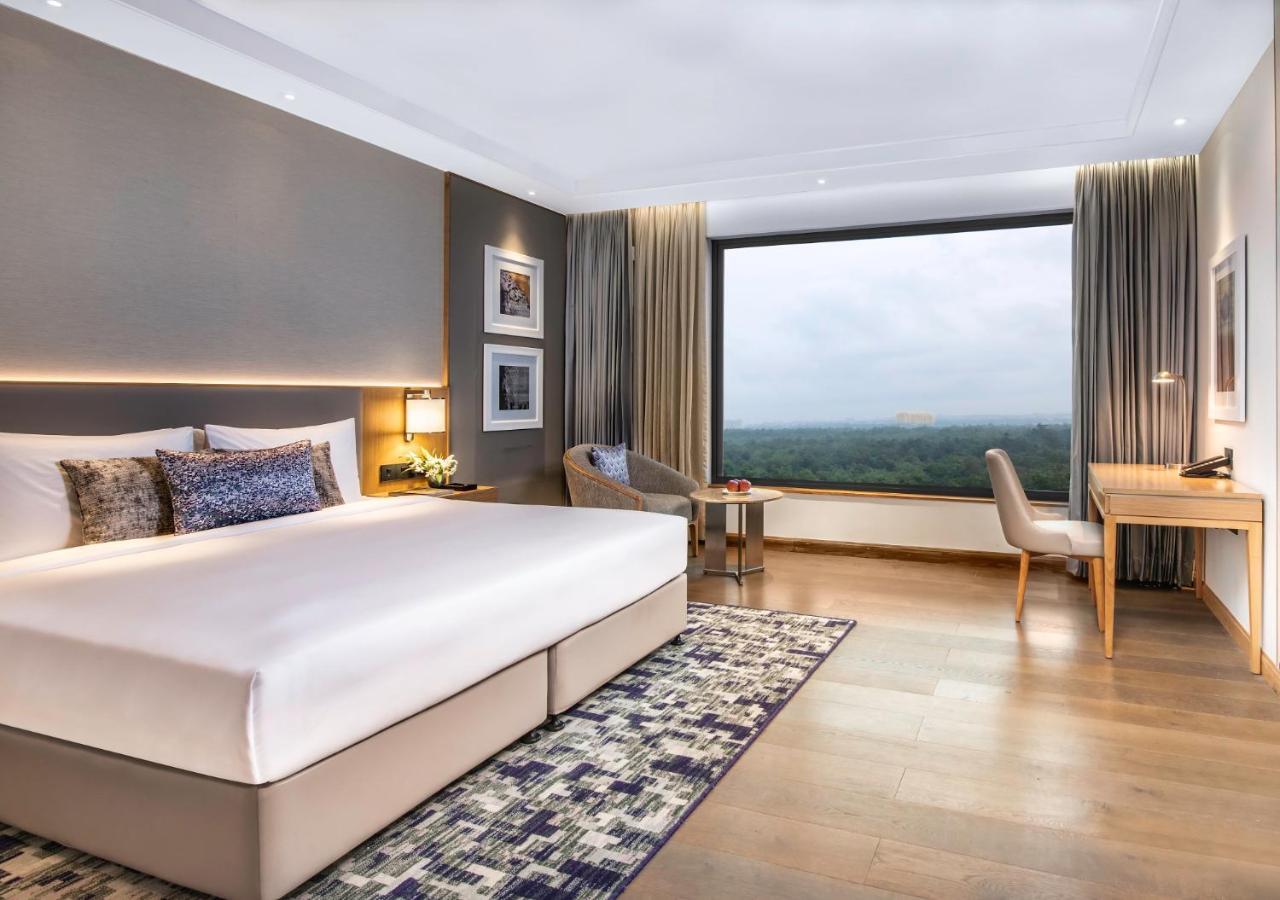 Vivanta Bhubaneswar Dn Square Exterior photo
